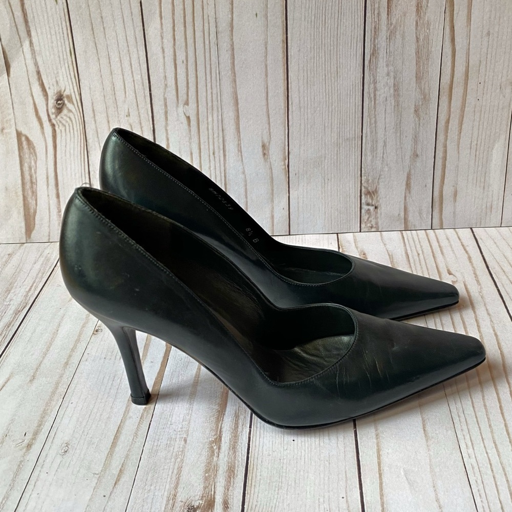 Authentic Stuart Weitzman Pump